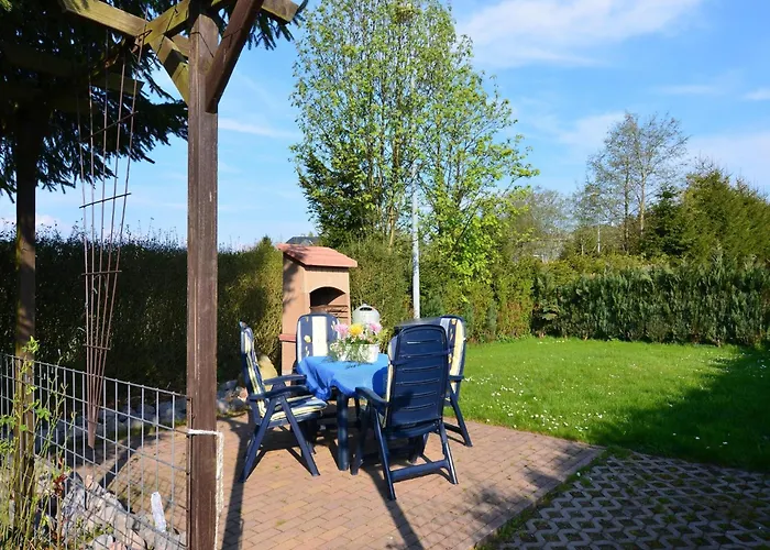 In With Pond * Neustadt am Rennsteig