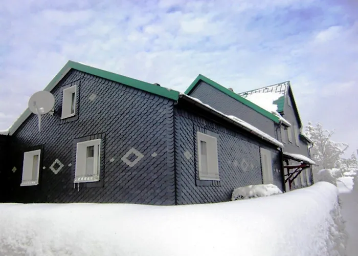 In With Pond * Neustadt am Rennsteig